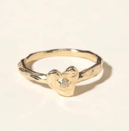 14k Gold Teeny Heart Diamond Ring